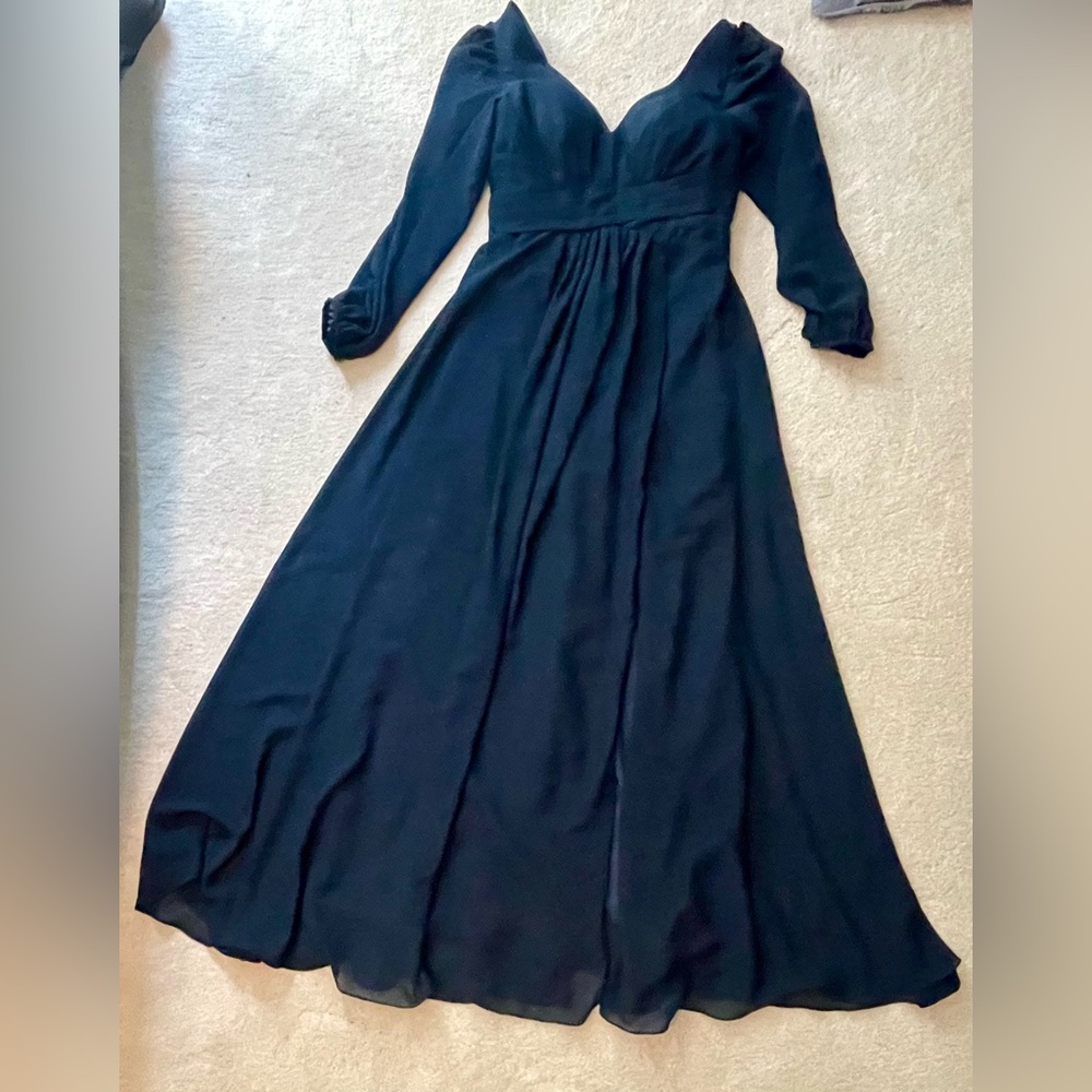 Ladies New Gown size 10 Navy